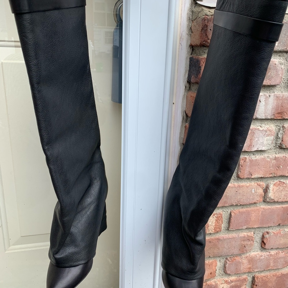 Some additional pictures.